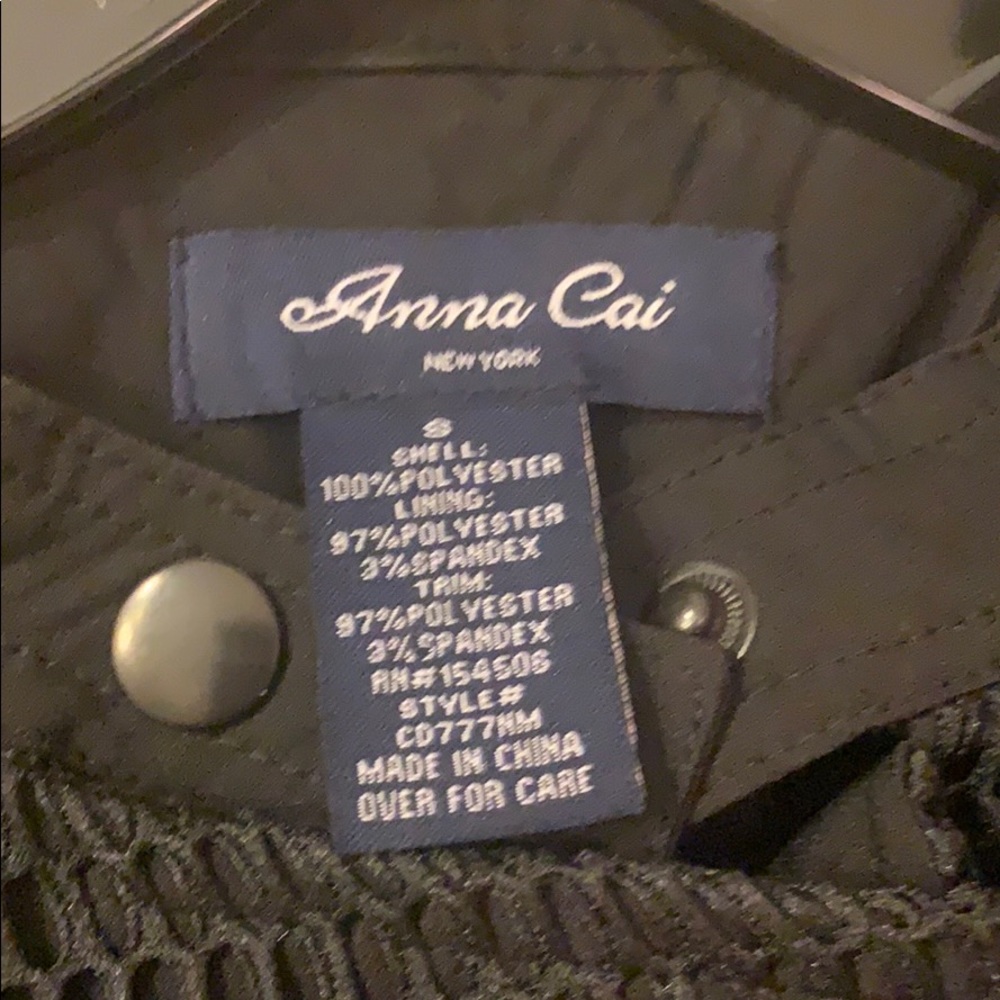 Jacket - Picture 3 of 3